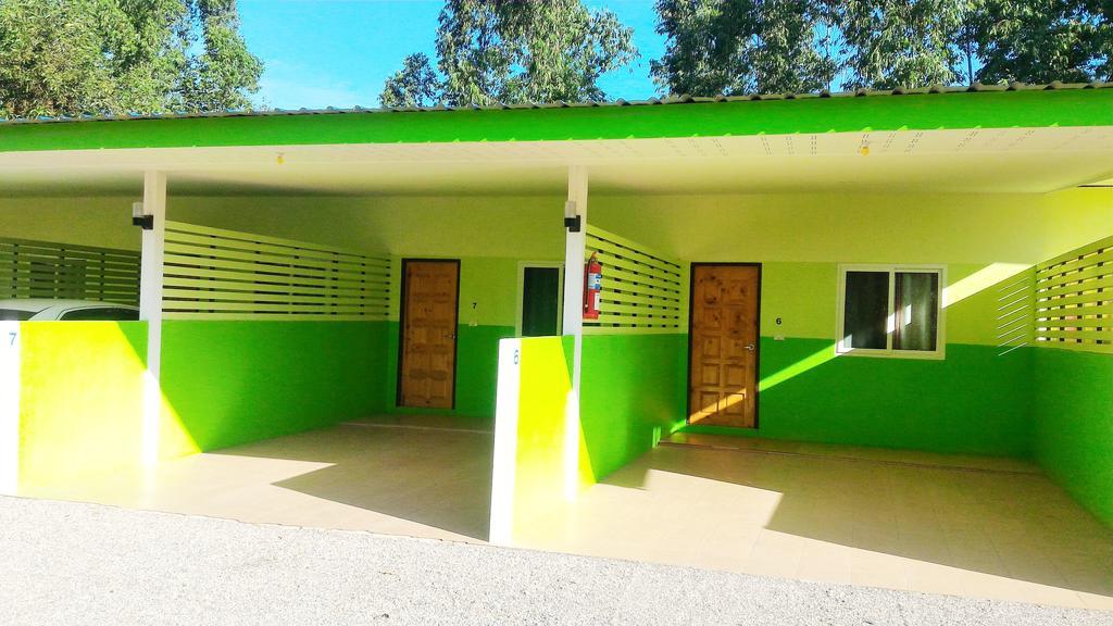 Hi Tech Resort Kabin Buri Dış mekan fotoğraf