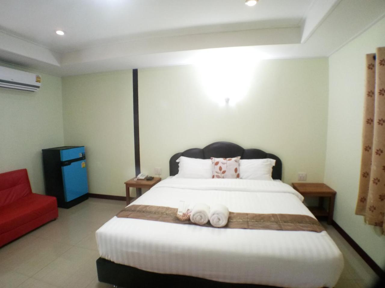 Hi Tech Resort Kabin Buri Dış mekan fotoğraf