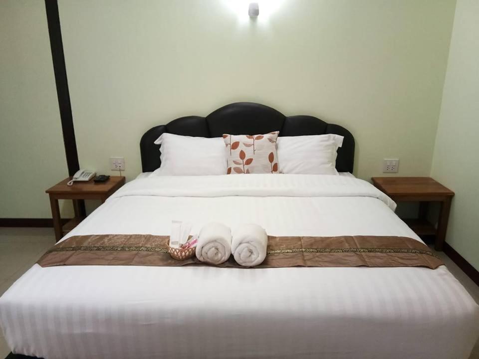 Hi Tech Resort Kabin Buri Dış mekan fotoğraf