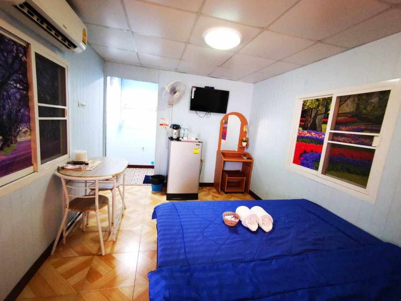 Hi Tech Resort Kabin Buri Dış mekan fotoğraf