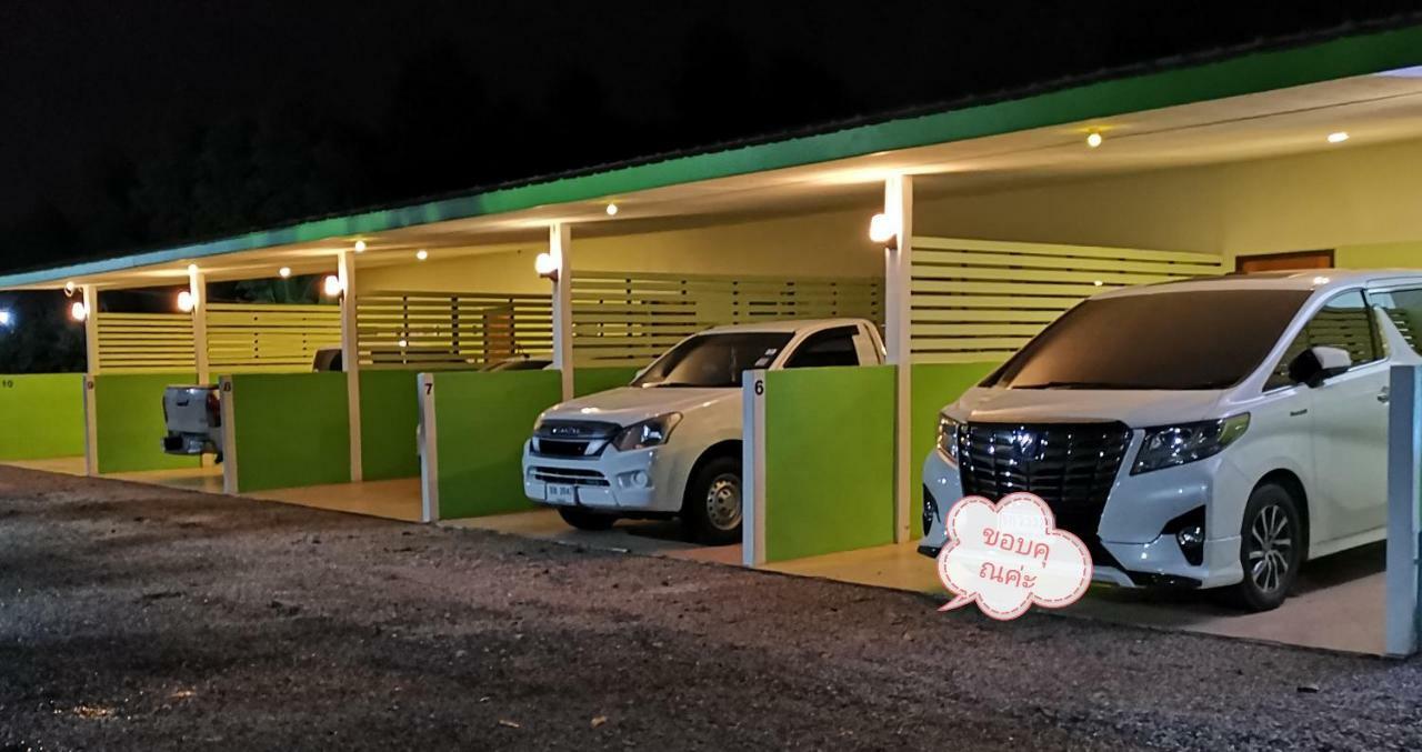 Hi Tech Resort Kabin Buri Dış mekan fotoğraf