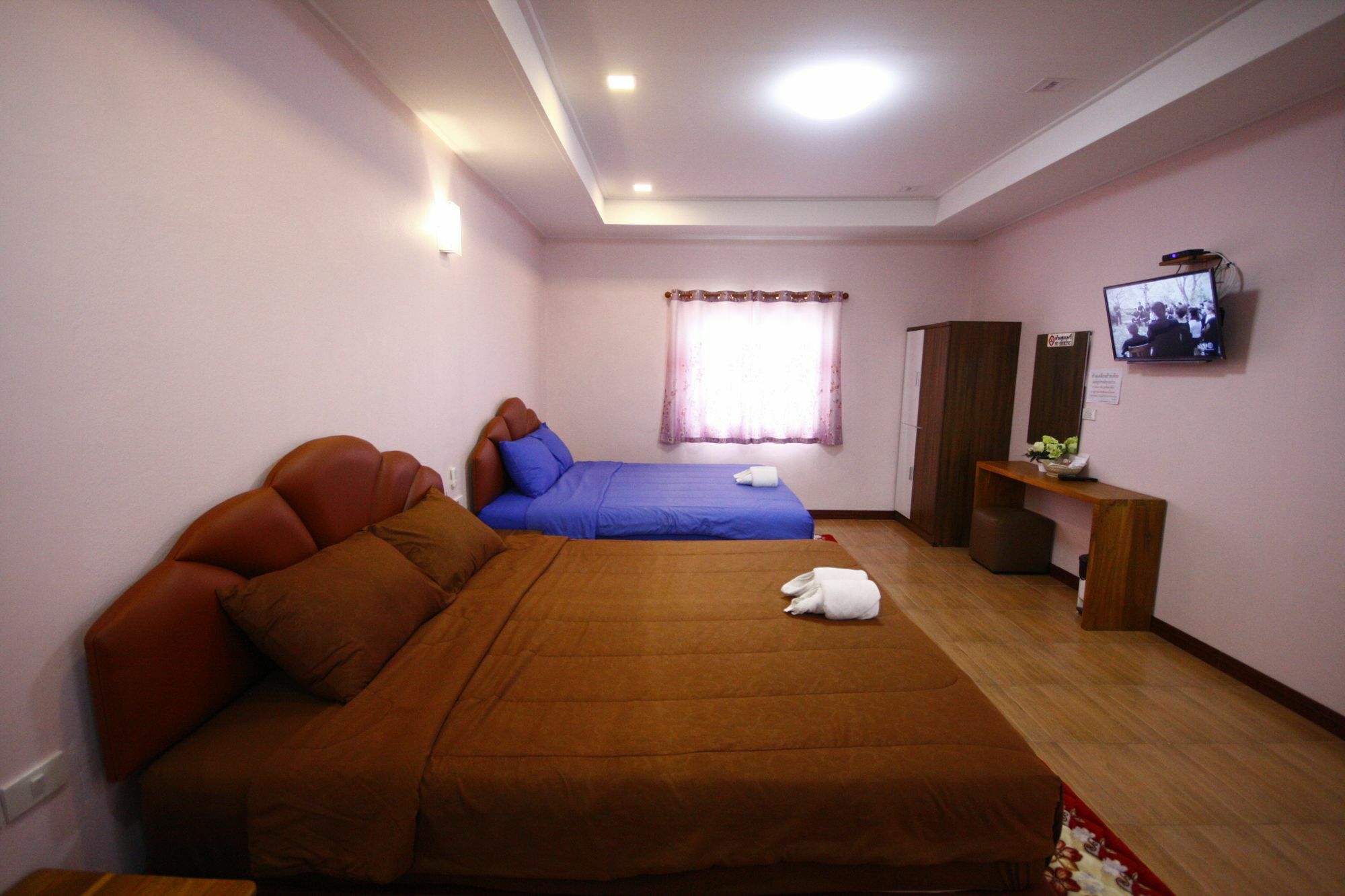 Hi Tech Resort Kabin Buri Dış mekan fotoğraf