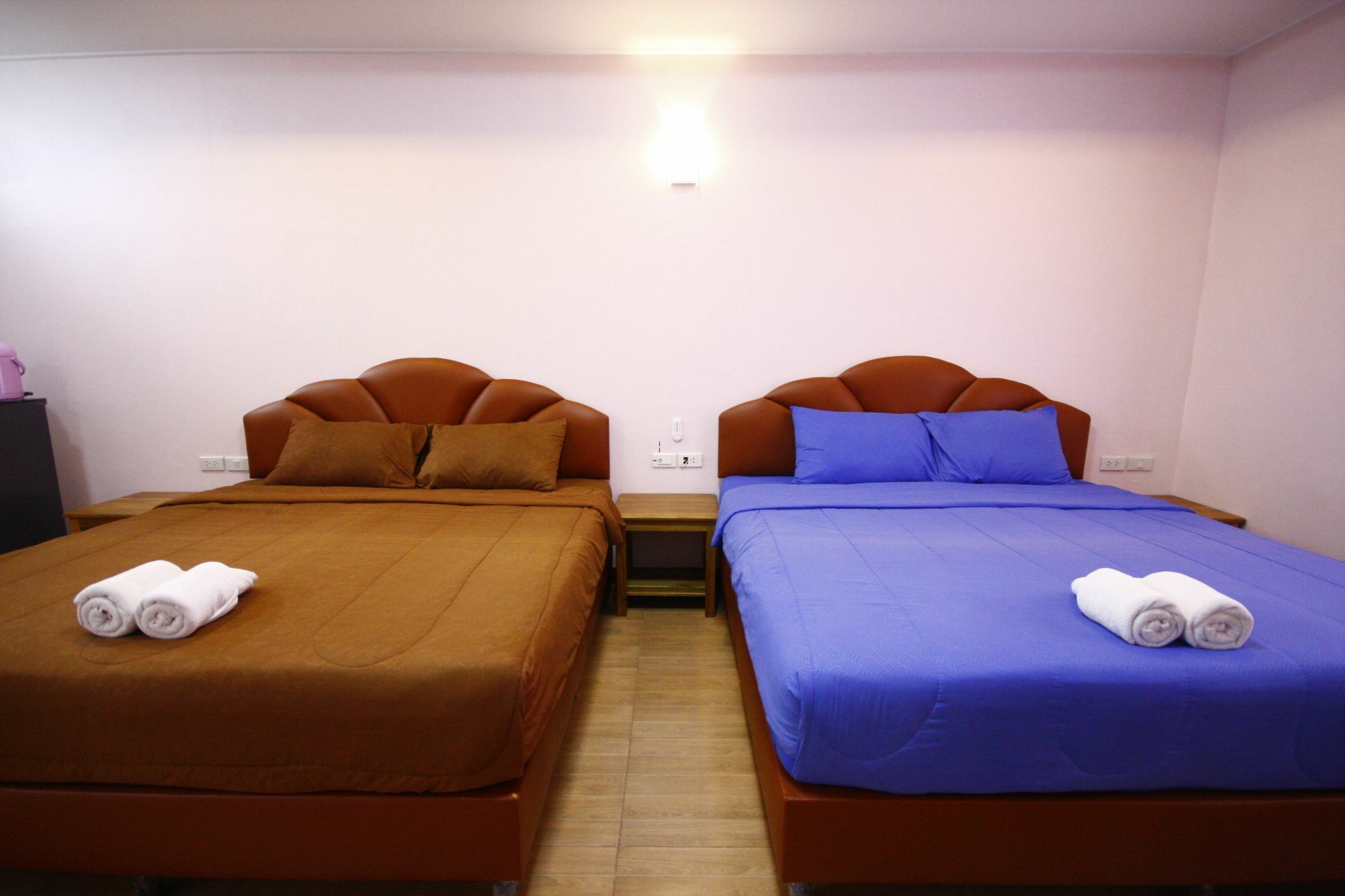 Hi Tech Resort Kabin Buri Dış mekan fotoğraf