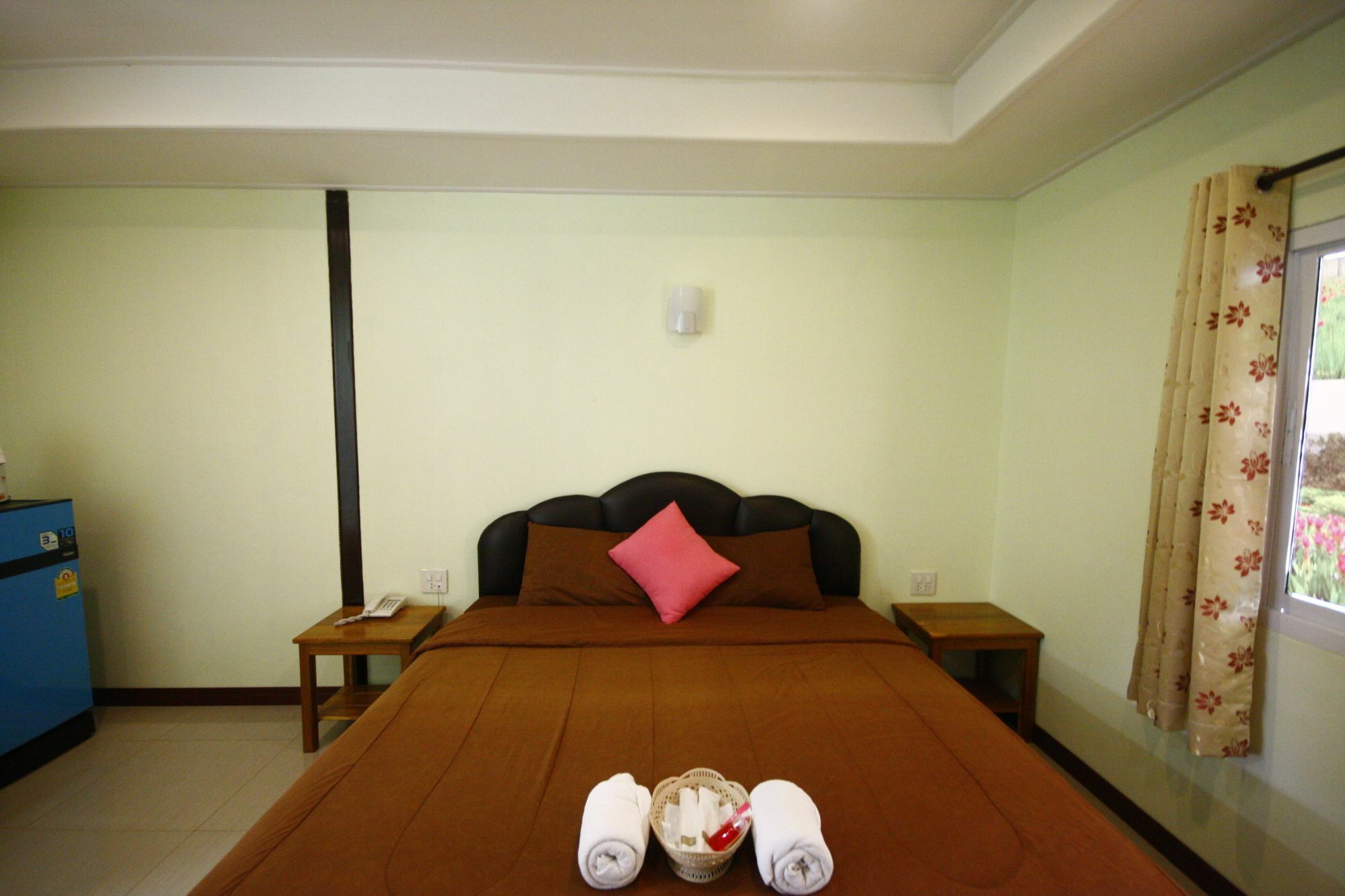 Hi Tech Resort Kabin Buri Dış mekan fotoğraf